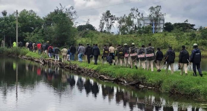 Leapord search golf course Leapord search golf course