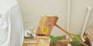 पाण्यासाठी ‘या’ गल्लीतील नागरिक मोर्चाच्या तयारीत Close boreewell