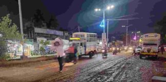 अपघाताला निमंत्रण देतेय काँक्रीट रस्त्यावरील ‘ही’ दलदल Rpd