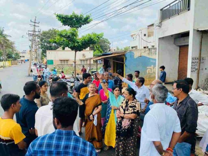 Officer contractor on radar