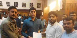 गल्लीतील लोंबकळणाऱ्या तारांकडे लक्ष द्या: गणेश मंडळांची मागणी Bal ganesh mandal