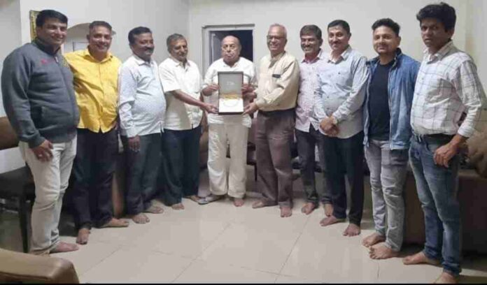 Diamond neckless Diamond neckless