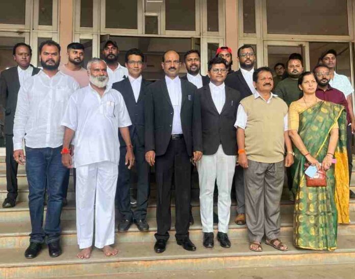 Case issue frame Case issue frame