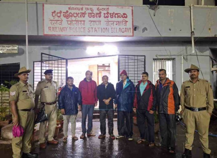 Footpath shelter Footpath shelter