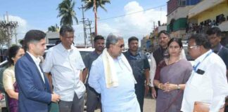 मुख्यमंत्र्यांनी केली गोकाक पूरग्रस्त भागाची पाहणी Cm flood