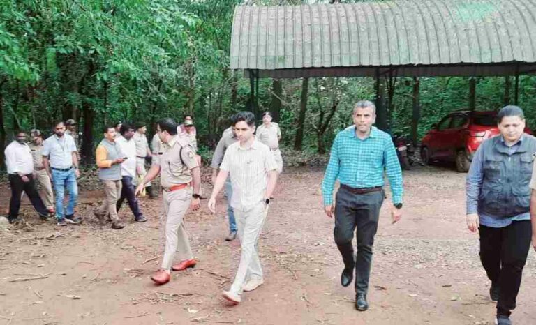 Dc bgm visited khanapur