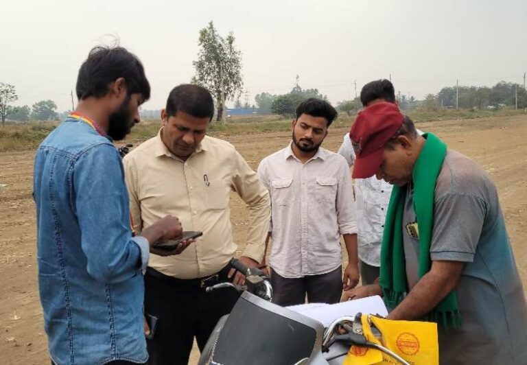 प्रांताधिकारी बलराम चव्हाण यांनी हलगा मच्छे बायपास रस्त्याला दिली भेट