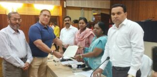 शहर हितार्थ सिटीझन्स कौन्सिलचे मनपा आयुक्तांना निवेदन City corporation