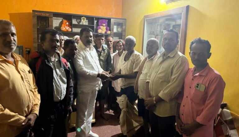 रोहयो तलावात बुडून दोन बैलांचा दुर्दैवी अंत