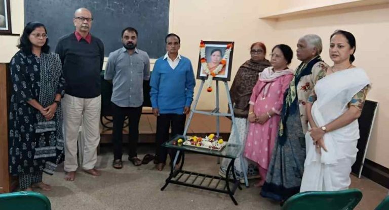 कलाताईंनी समाजासमोर एक आदर्श ठेवला :मेणसे