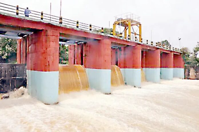 rakaskoppa dam door rakaskoppa dam door