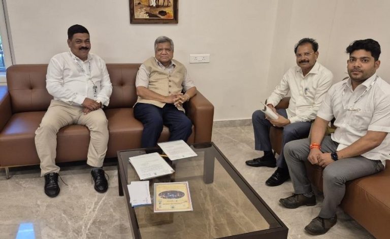 बेळगावात हॉकीचे अ‍ॅस्ट्रोटर्फ मैदान करा केंद्र सरकारकडे मागणी