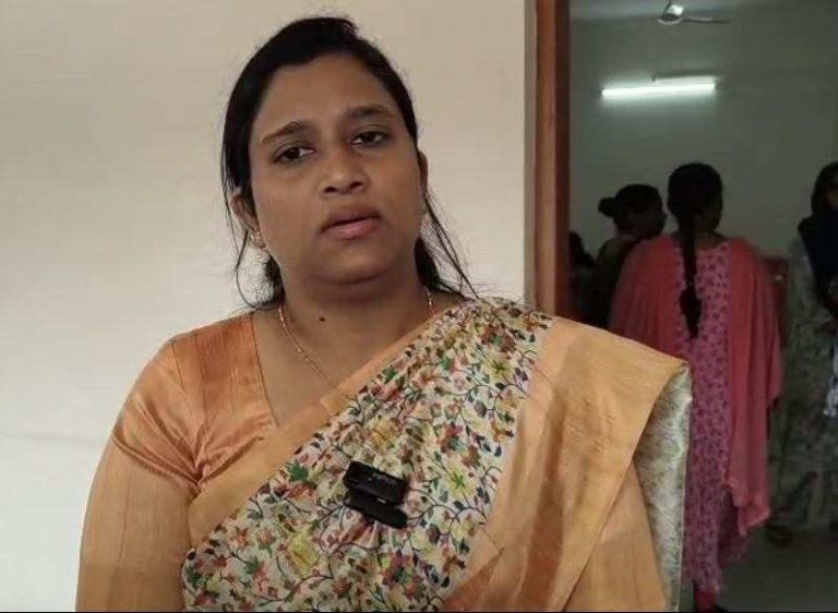 श्री गणेशोत्सवापूर्वी शहरातील खराब रस्त्यांची दुरुस्ती -मनपा आयुक्त