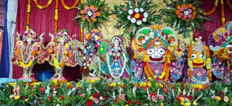 इस्कॉन मध्ये जन्माष्टमी उत्साहात साजरी