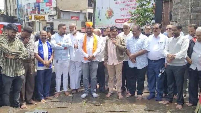 सकल मराठा समाजाचा धर्मवीर छ. संभाजी महाराज चौकात आनंदोत्सव!