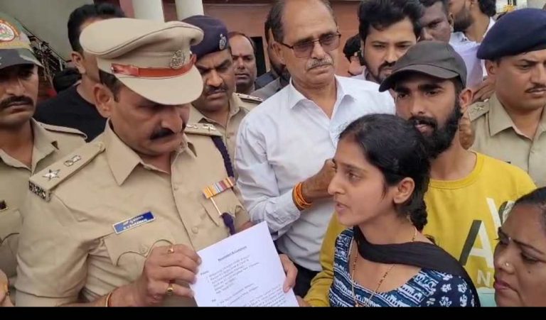 ‘त्या’ खून प्रकरणी गवळी समाजाचा जिल्हाधिकारी कार्यालय, पोलीस आयुक्तालयावर मोर्चा