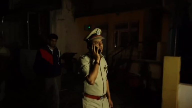 दगडफेकीच्या परिसराची पोलीस आयुक्तांनी केली पाहणी