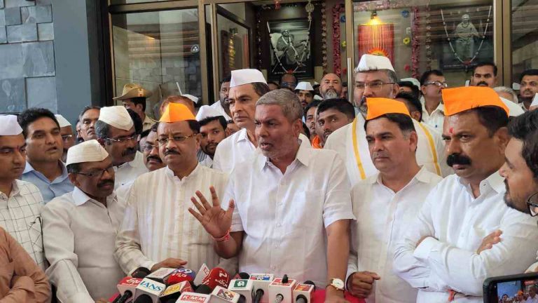 भालचंद्र जारकीहोळींचा कत्तींना सडेतोड टोला