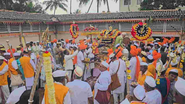 हजारोंच्या उपस्थितीत श्री पंत महाराज बाळेकुंद्रीकर पुण्यतिथी उत्सव