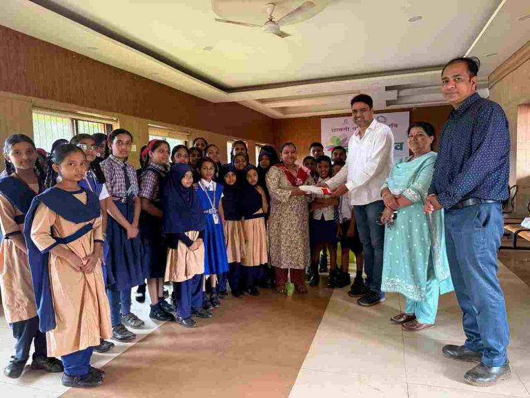 ‘फेसबुक फ्रेंड्स सर्कल’चा सामाजिक उपक्रम