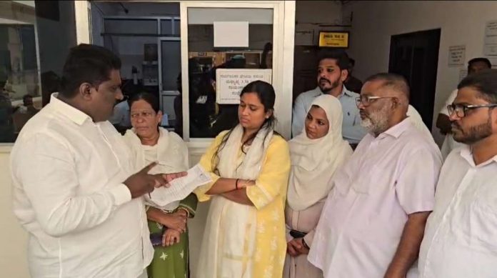 Screenshot_20251013_212544_WhatsApp