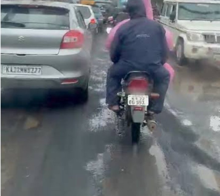 अखेर मिळाला मुहूर्तया  रस्त्याचे काम होणार सुरू