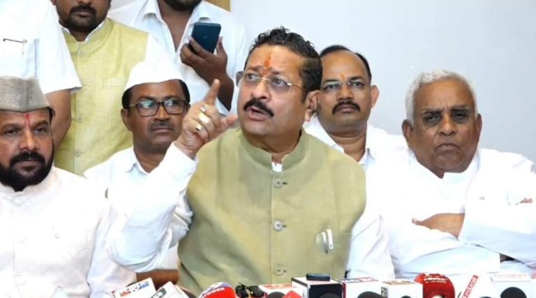 खर्गेंसाठी मुख्यमंत्रीपदाची माळ, विजयेंद्रसाठी ‘जेसीबी’: यत्नाळ