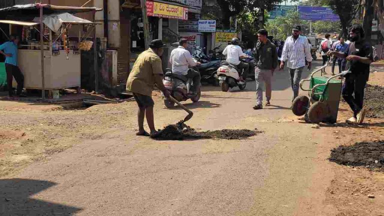 रस्ता दुरुस्तीचा तकलादू प्रकार ;