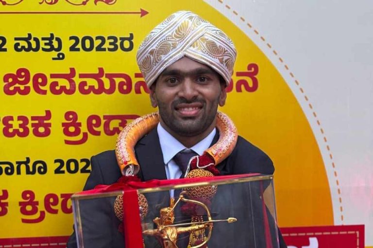 बेळगावचा श्रीधर माळगी बेंगलोर येथे एकलव्य पुरस्काराने सन्मानित