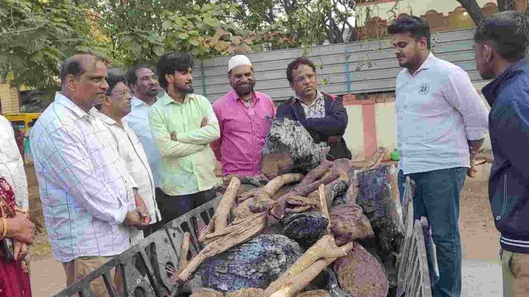 बेळगावात हिंदू महिलेवर मुस्लिम बांधवांनी केले अंत्यसंस्कार