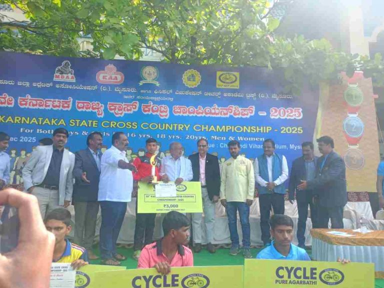 बाल धावपटू प्रेम बुरुड कर्नाटक राज्य क्रॉस कंट्री शर्यतीत अजिंक्य!