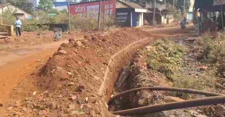 कंग्राळी (बी.के.) येथील ‘ही’ विकास कामे त्वरेने पूर्ण करण्याची मागणी