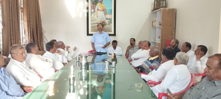 मध्यवर्ती समितीच्या बैठकीत काय ठरलं