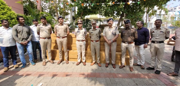 माळमारुती पोलिसांकडून 30 लाखांचा अवैध दारू साठा जप्त