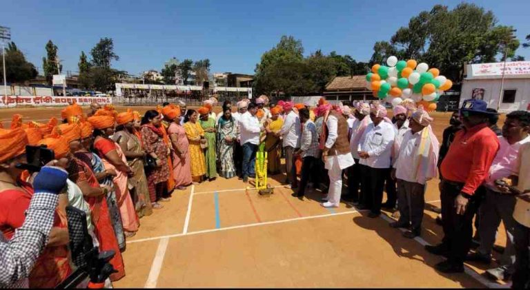 क्रिकेट हा भारतात धर्मासारखा खेळ – अविनाश पोतदार