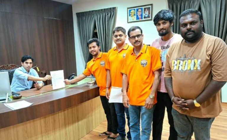 18 वर्षाखालील मुलांसाठी सोशल मीडिया बंद करण्याची मागणी