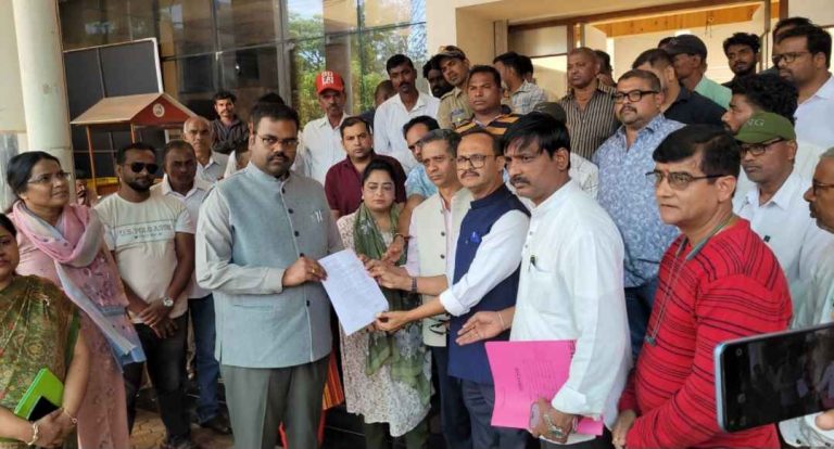 जय किसान, स्थायी समिती, स्मार्ट सिटी निधीवरून विचारला जाब