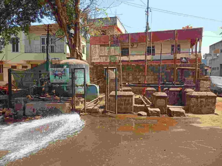 रयत गल्ली विहिरीत ड्रेनेज मिश्रित पाणी; जनतेचे आरोग्य धोक्यात