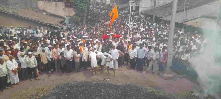 इंगळ्या नाहण्याच्या परंपरेने दुमदुमले धामणे