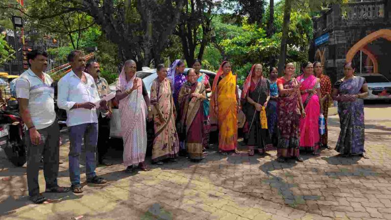 चचडी गावातील सरकारी दारू दुकान बंद करण्याची डीसींकडे मागणी