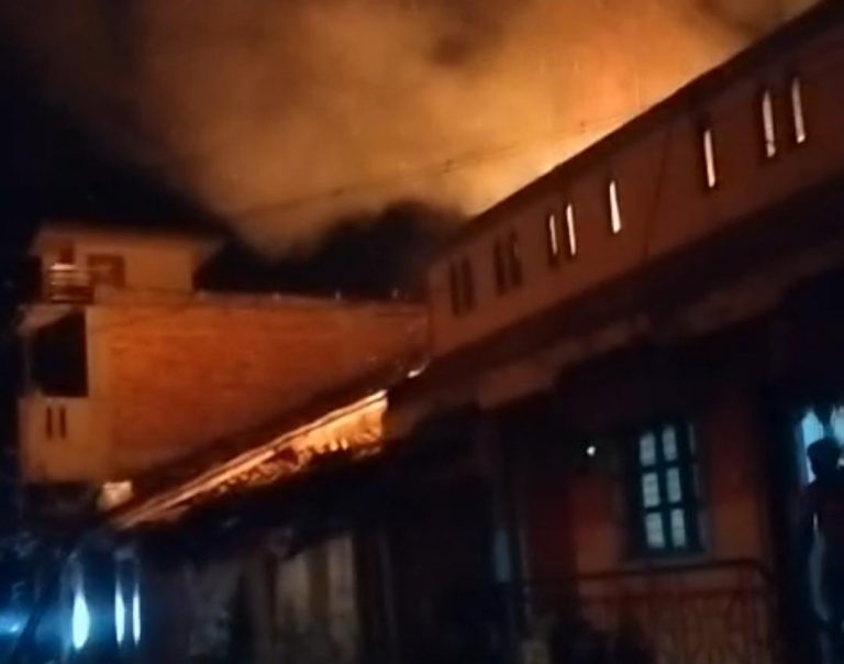 सिंगिंनकोपमध्ये घराला आग; लाखोंचे नुकसान