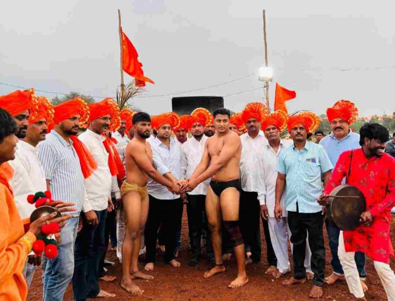 पै. सुबोध पाटील याने मारले निलजीचे कुस्ती मैदान