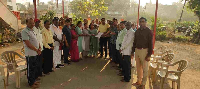 महालक्ष्मीनगरमध्ये नागरी सुविधा उपलब्ध करा -रहिवाशांची मागणी