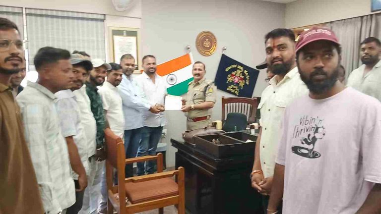 ग्रामीण भागात महापुरुषांच्या जयंती उत्सवासाठी परवानगी देण्याची मागणी