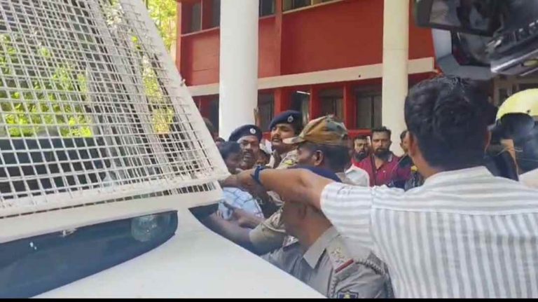 कोर्ट आवारातच रौडीशीटरचा धिंगाणा;