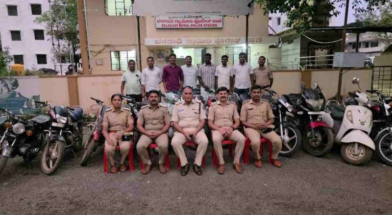 20 दुचाकी जप्त तिघे अटकेत