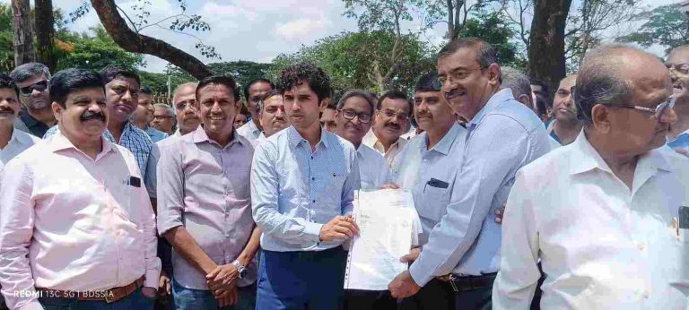 किमान वेतन वाढीच्या विरोधात औद्योगिक, व्यापारी संघटनांचा मोर्चा