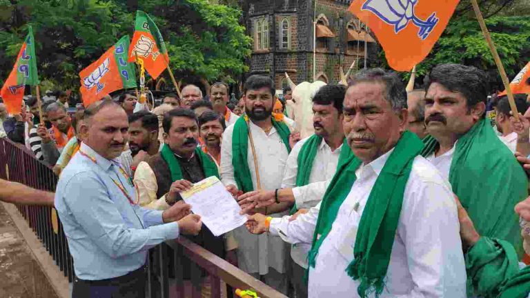 शेतकरी प्रश्नांवर भाजपचा काँग्रेसविरोधात मोर्चा