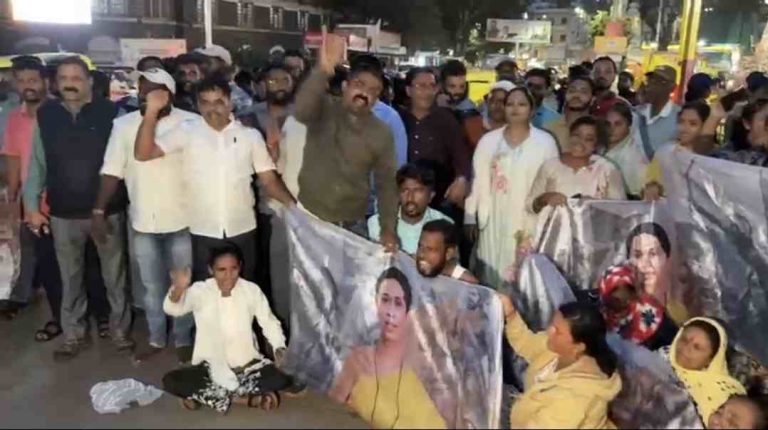 हेब्बाळकर समर्थकांचे आंदोलन; बेळगावात दोन ठिकाणी रास्ता रोको