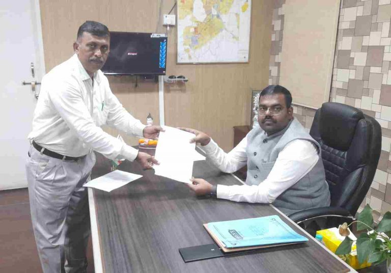JOC धारकांच्या परवाना नूतनीकरणासाठी गुंजटकरांची मागणी